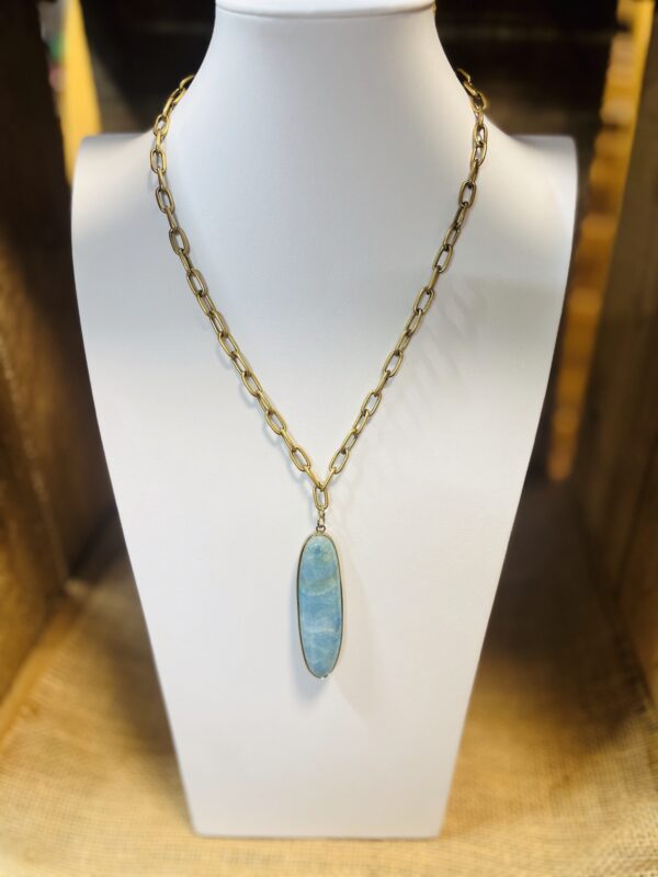Blue Crackle Agate Necklace
